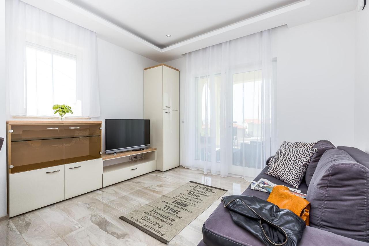 Luxury Apartments Kostrena With Pool 2 エクステリア 写真
